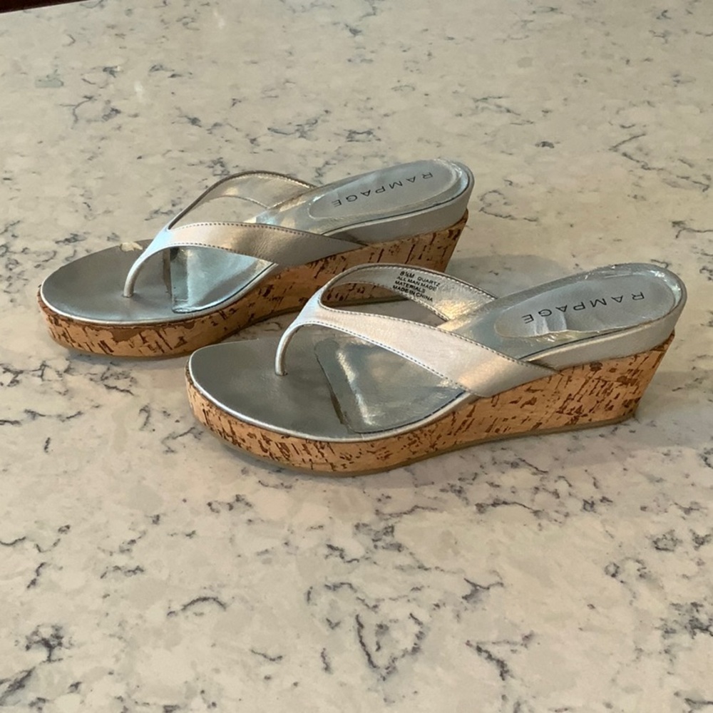 Rampage silver platform flip flop, size 8.5.